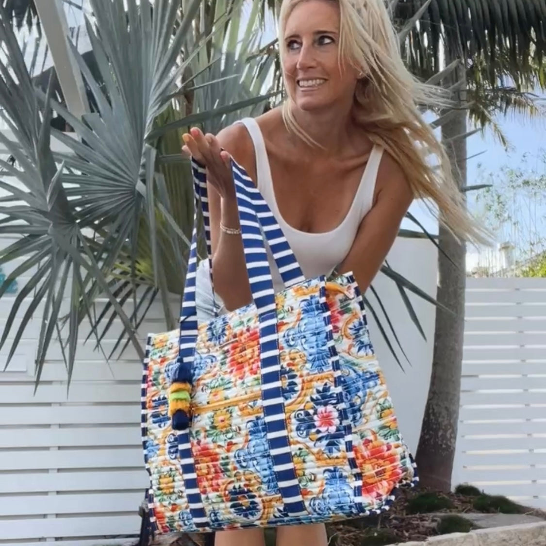 Striped Beach Bag-La Dolce Vita-3