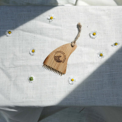 Bamboo Wax Comb