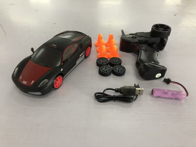 High-Speed 2.4G 4WD RC Drift Car-6