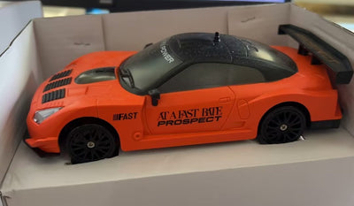 High-Speed 2.4G 4WD RC Drift Car-7