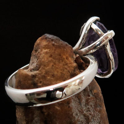 Purple Amethyst ring, Asymetric Sterling Silver Ring, Solitaire Ring, Amethyst Gemstone Ring, Amethyst Silver Ring, Gift for Her - Size 7-3