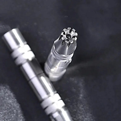 Smooth And Clean Stainless Steel Manual Nose Hair Trimmer for Men Silver-4