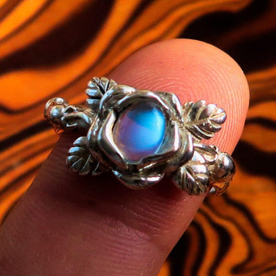 Moonstone Ring, Moonstone Silver Ring, Sterling Silver Ring, Solitaire Ring, Rose Flower Ring, oval shaped Moonstone, unique gift, Size 7.75-0