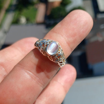 Moonstone Ring, Moonstone Silver Heart Ring, Heart shaped Ring, Sterling Silver Ring, oval shaped Ceylon Moonstone, handmade ring - Size 7-0