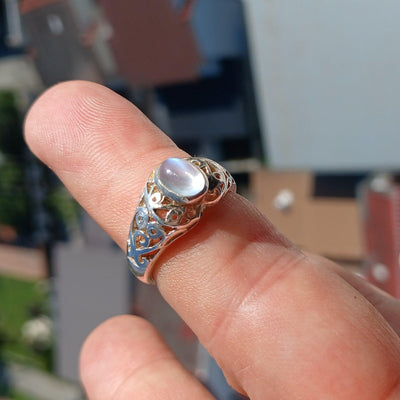 Moonstone Ring, Moonstone Silver Heart Ring, Heart shaped Ring, Sterling Silver Ring, oval shaped Ceylon Moonstone, handmade ring - Size 7-4