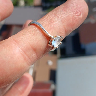Moonstone Ring, Moonstone Silver Ring, oval shaped Moonstone Ring, Sterling Silver Ring, oval shaped Ceylon Moonstone, handmade ring -Size 8-4