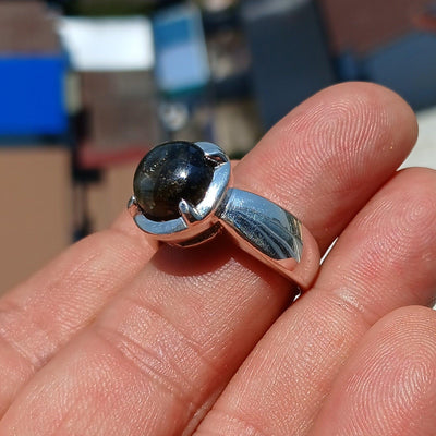 Sterling Silver Labradorite Ring, Solitaire Ring, Men's Silver Ring, Bold Ring, Gift for Him, Sterling Silver Ring, Unique Design, Size 9.5-2